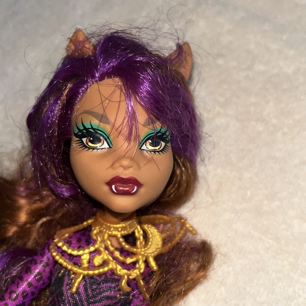 Original Lagoona Blue & Clawdeen Wolf - Picture 6 of 9